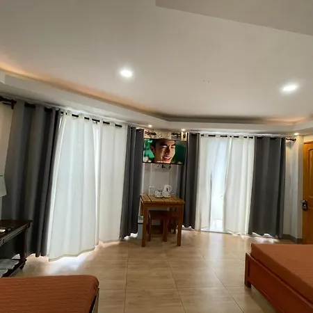 Nadelmar Hotel And Resort