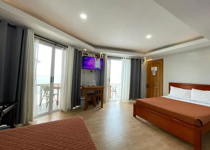 Nadelmar And Hotel 3*